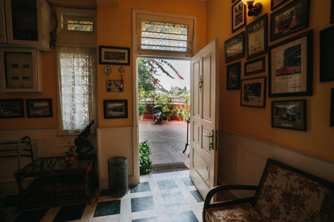 שילונג Rock Cliff Home Stay מראה חיצוני תמונה