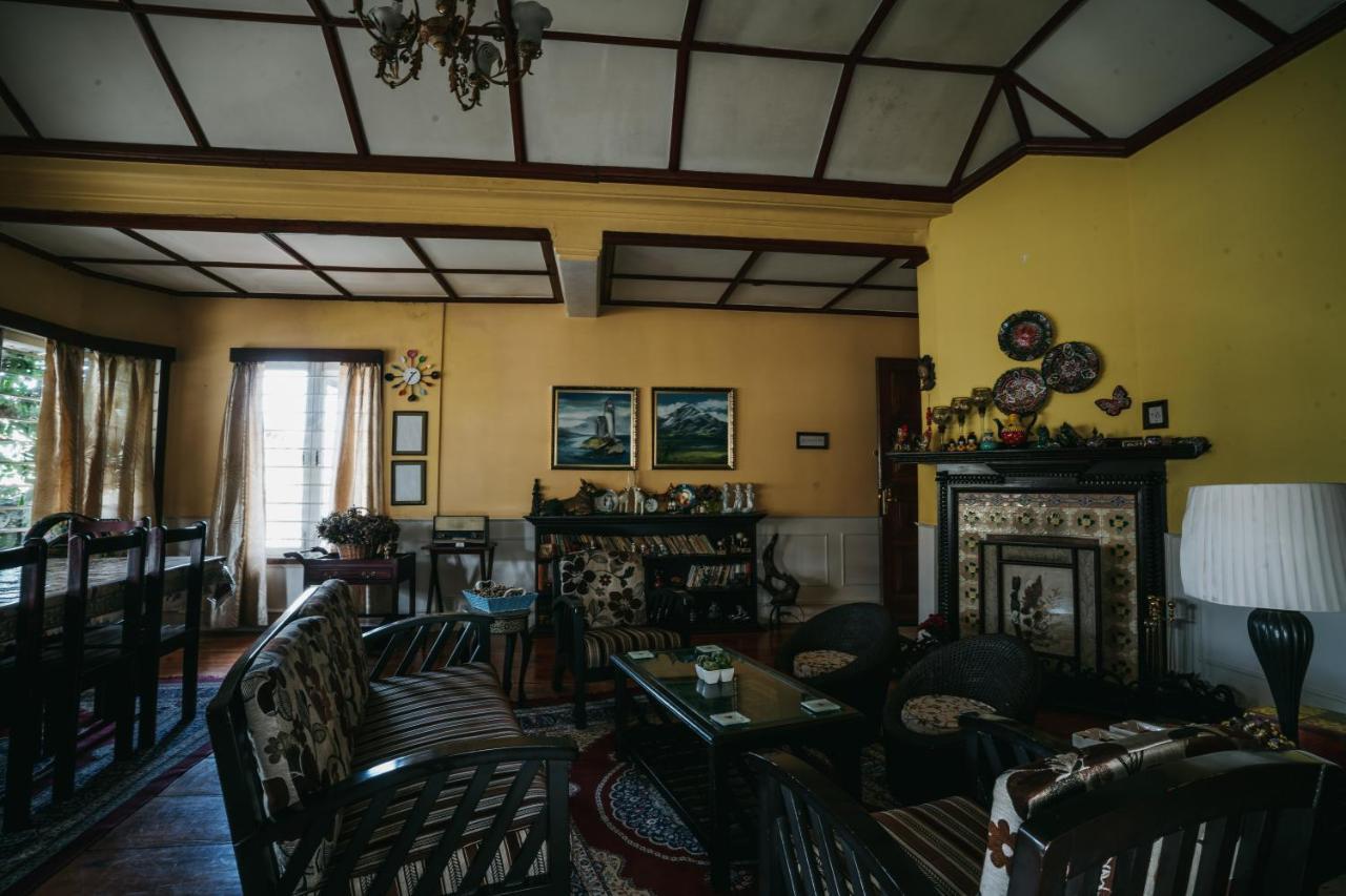 שילונג Rock Cliff Home Stay מראה חיצוני תמונה