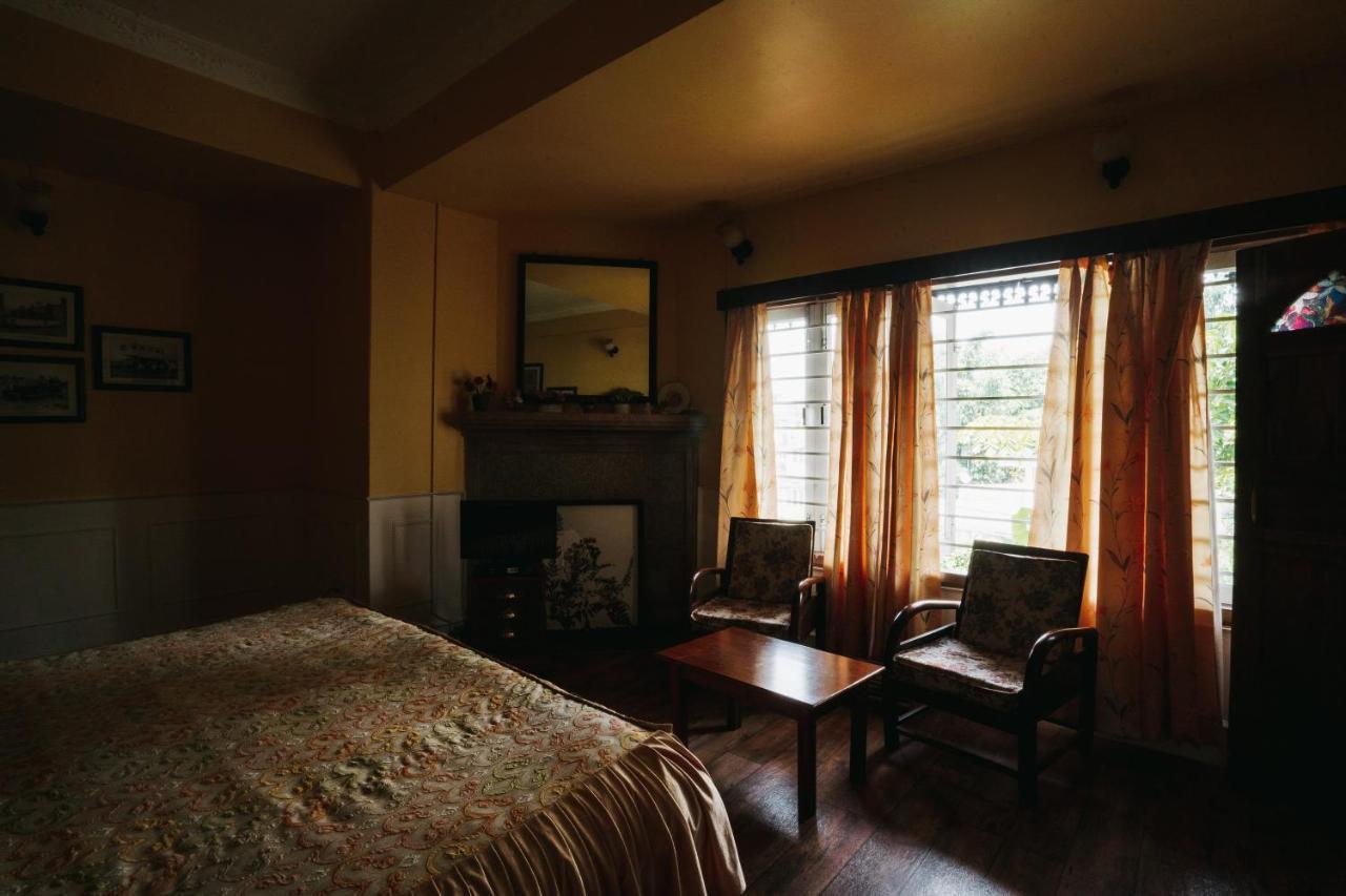שילונג Rock Cliff Home Stay מראה חיצוני תמונה